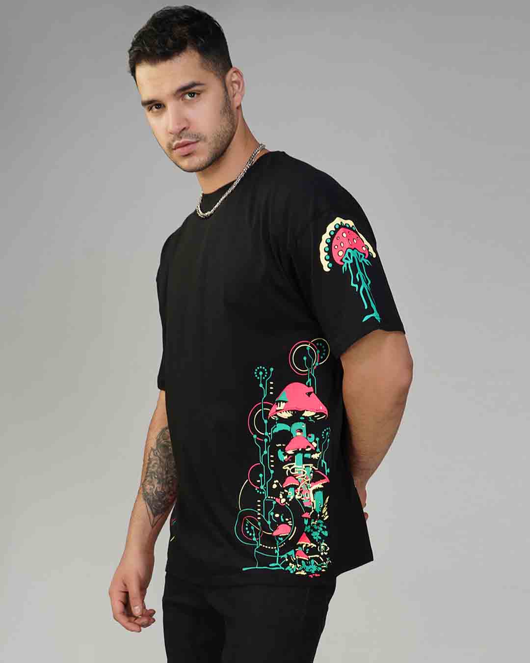 Shroom Fever | UV Light Reactive | Oversized T-Shirt